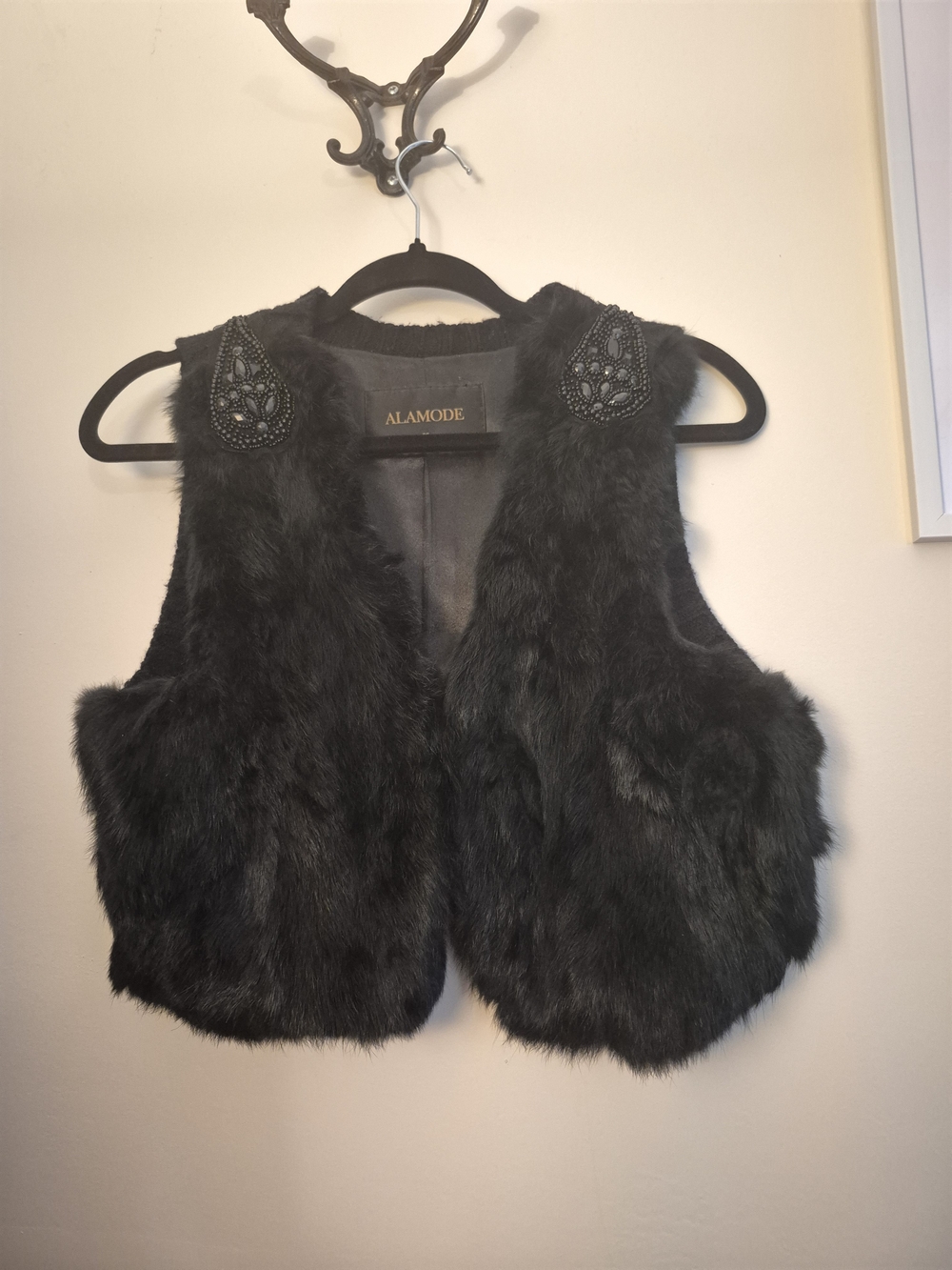 Fur Vest - Sleeveless Cozy Vest